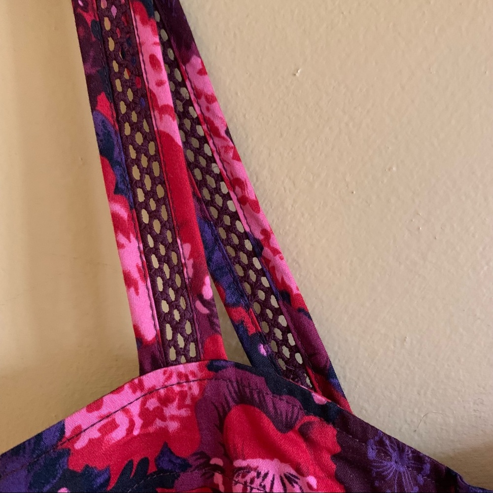 Free People Size 0, Peplum Floral print Tank Top. - Picture 6 of 13